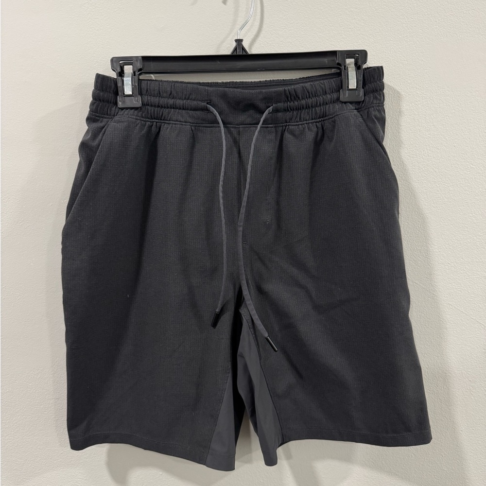 dark grey lululemon Shorts small